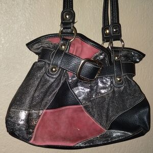 Multipocket patchwork design purse red metallic